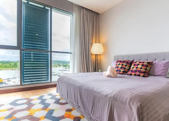 Lux 3Br Suite Puteri Harbour Near Legoland & Hello Kitty