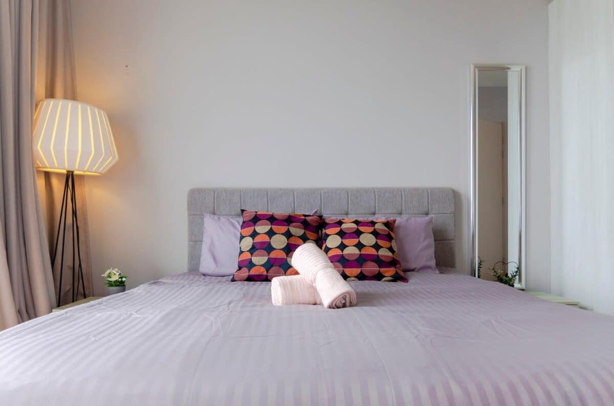 Lux 3br Puteri Harbour Near Legoland & Hello Kitty