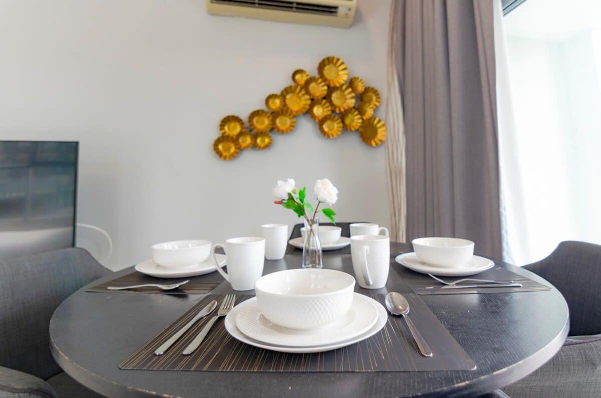 Lux 3br Puteri Harbour Near Legoland & Hello Kitty